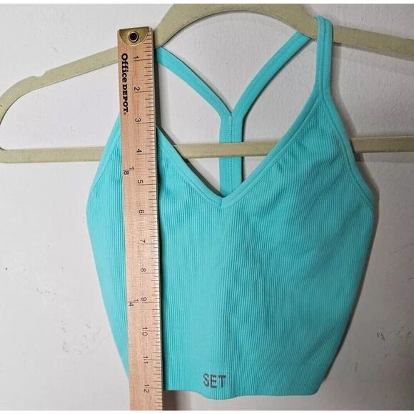 Set Active Light Aqua Ribbed Scuptflex Crop V Neck Skinny Strap Y Back XS / S - Picture 2 of 6